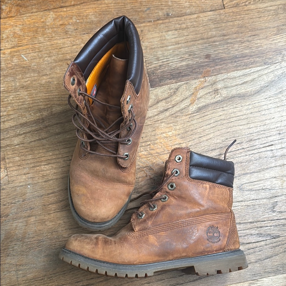 Timberland Brown Leather Work Boots High-Top Ankle Design